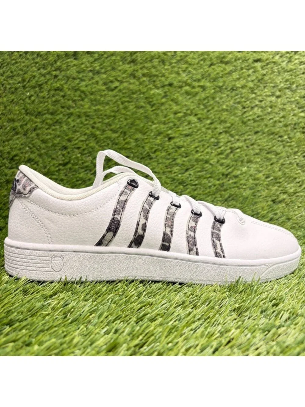 K-Swiss Court Pro II Leopard Womens Size 9.5 White Black Athletic Shoes Sneakers